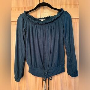 Aeropostale off the shoulder women’s shirt green size small
